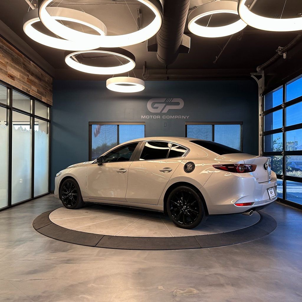 Used 2024 MAZDA MAZDA3 s FWD image 5