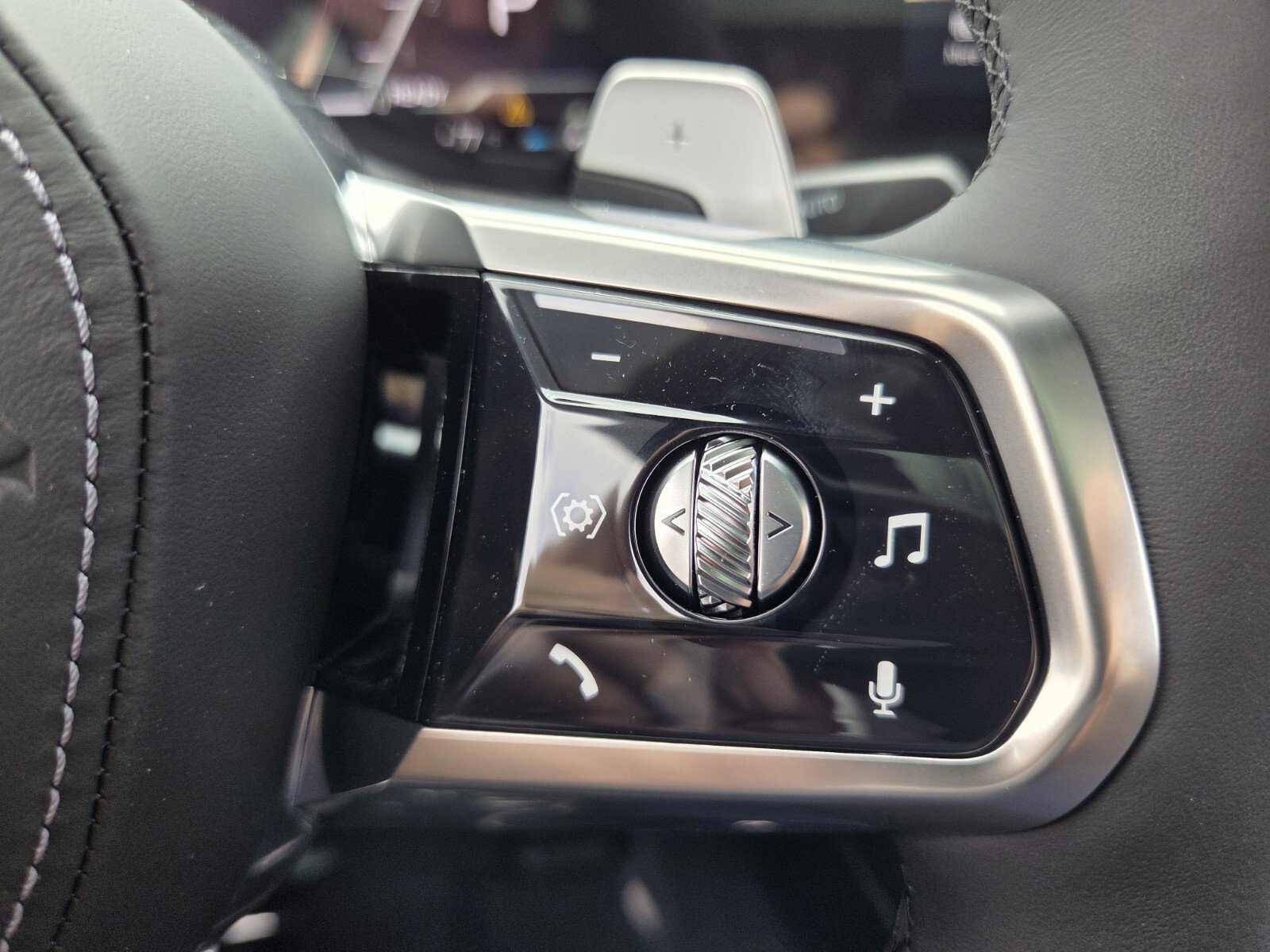 New 2026 BMW 740i xDrive AWD/4WD image 26
