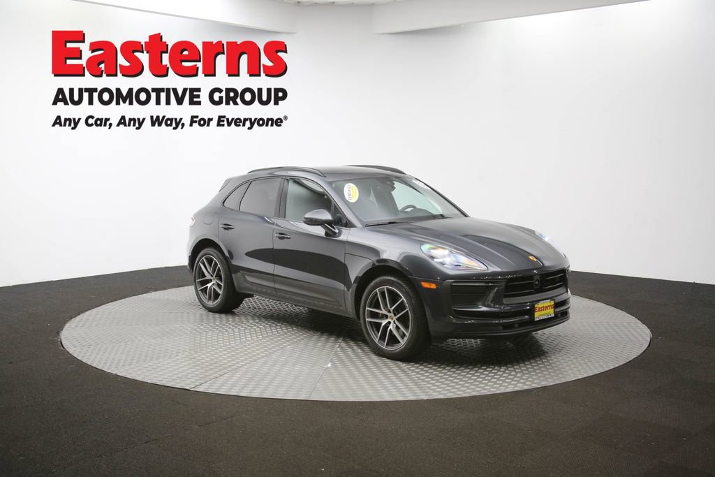 Used 2023 Porsche Macan T image 51