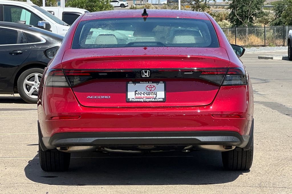 Used 2026 Honda Accord SE image 6