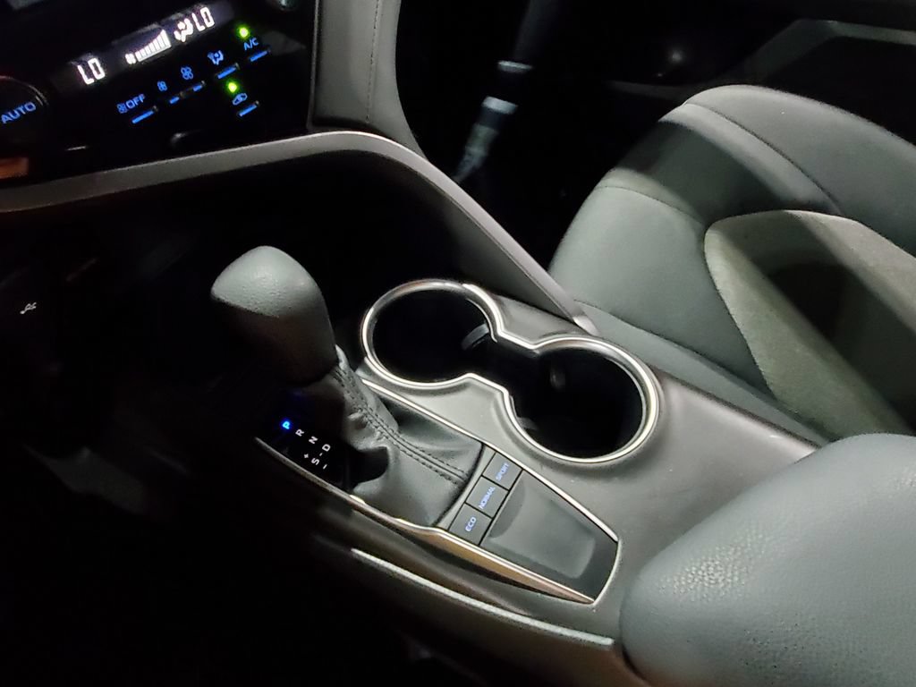 Used 2024 Toyota Camry LE FWD image 30