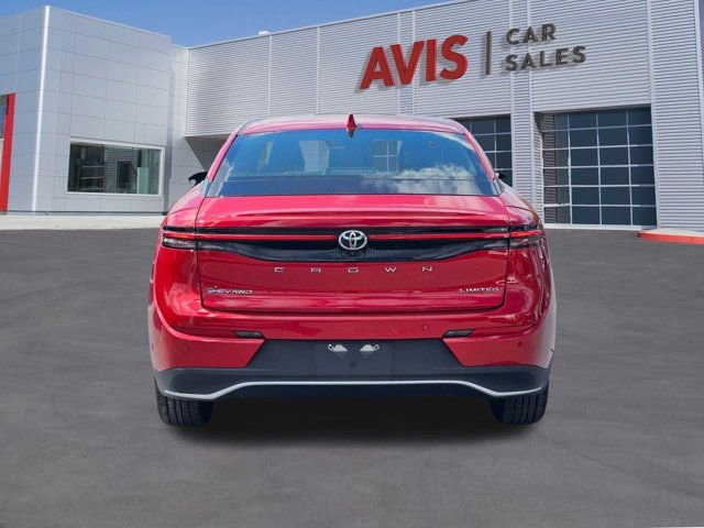 Used 2024 Toyota Crown Limited image 7