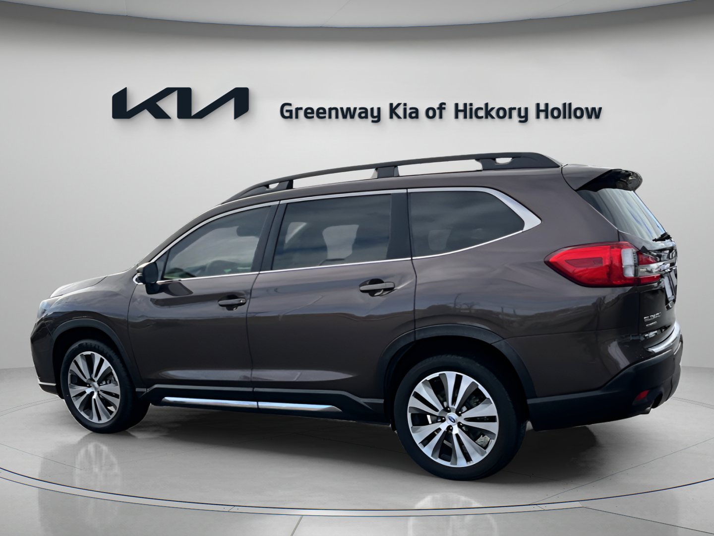 Used 2020 Subaru Ascent Limited w/ Popular Package #4 image 4