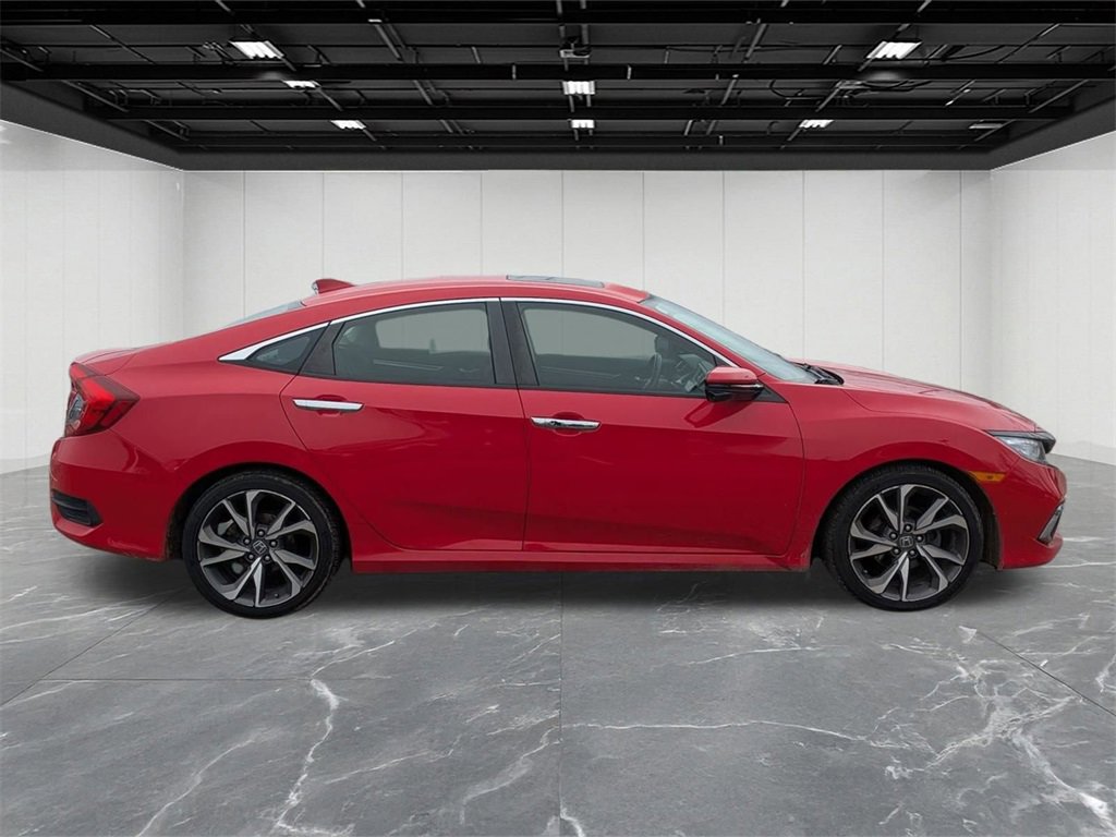 Used 2019 Honda Civic Touring image 6