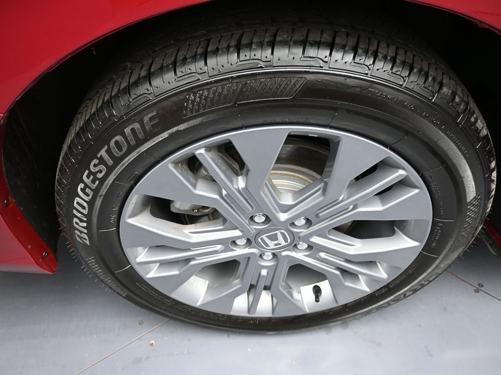 Used 2025 Honda Odyssey Touring image 12