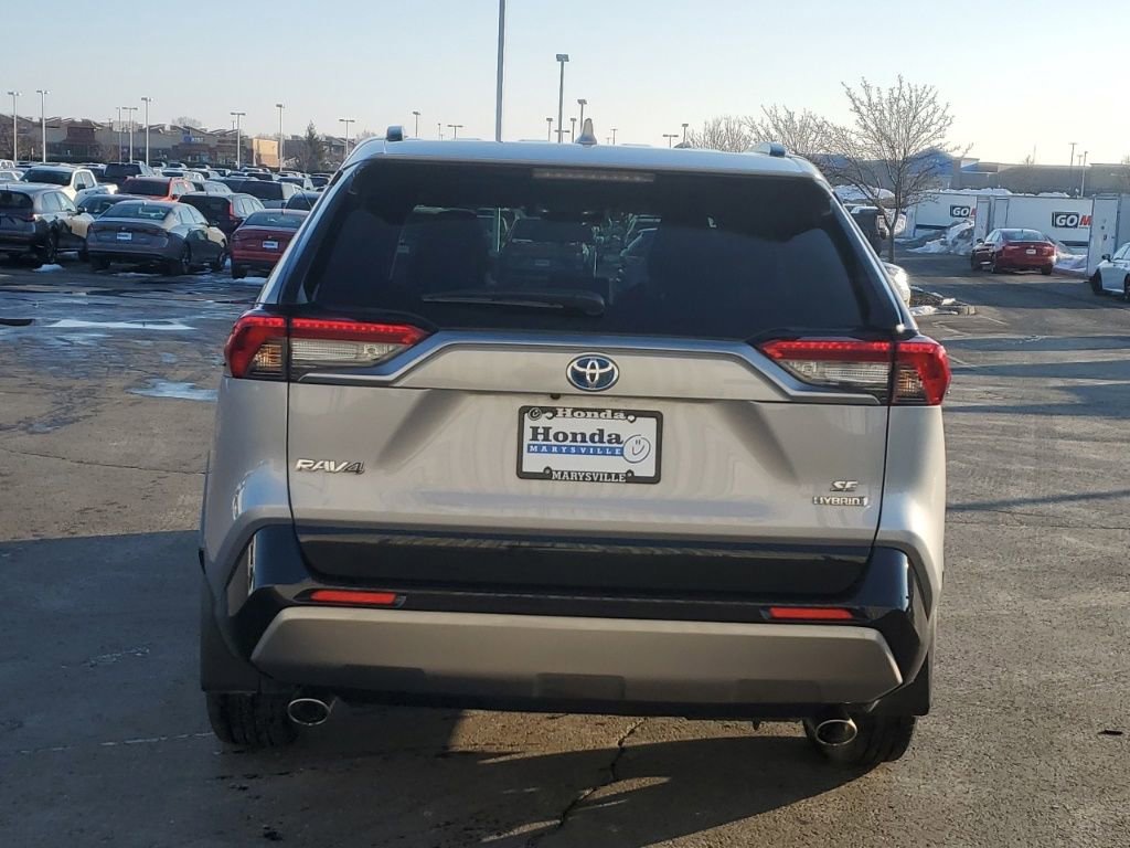 Used 2022 Toyota RAV4 SE w/ Convenience Package image 6