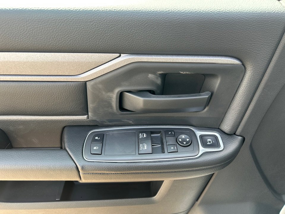New 2024 RAM 3500 Tradesman image 15