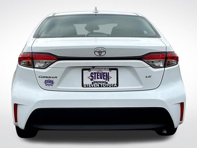 Used 2024 Toyota Corolla LE FWD image 5