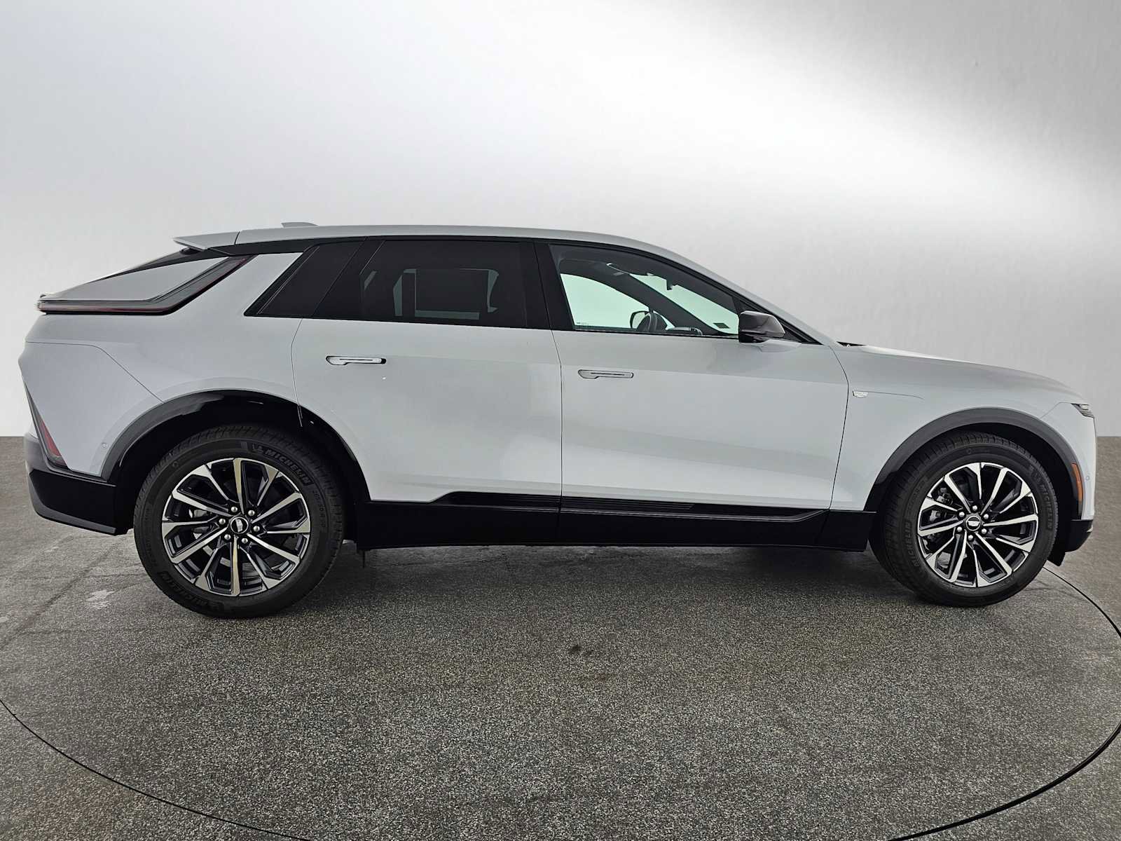 New 2026 Cadillac Lyriq Sport image 2