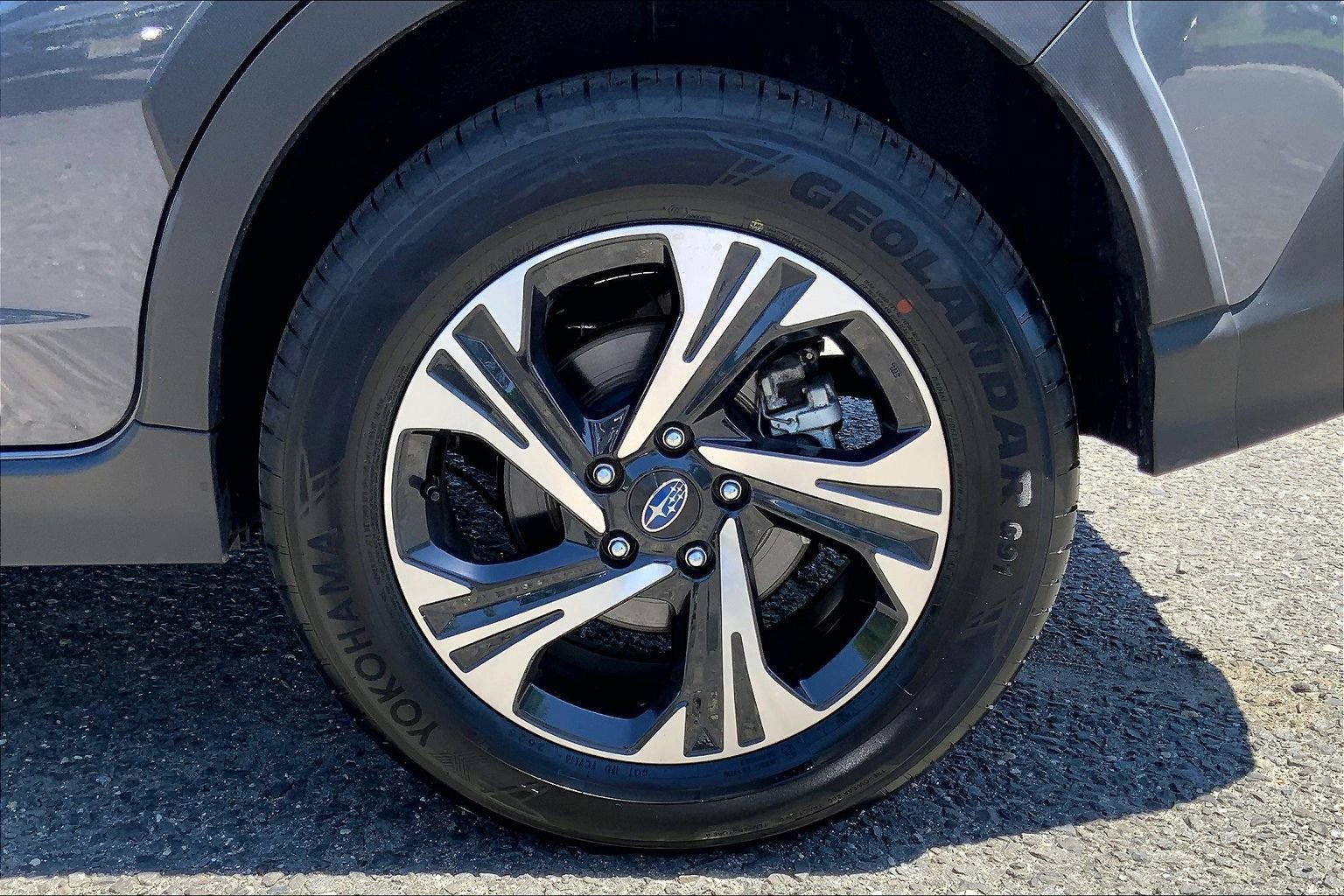Certified 2025 Subaru Crosstrek 2.0i Premium AWD/4WD image 12