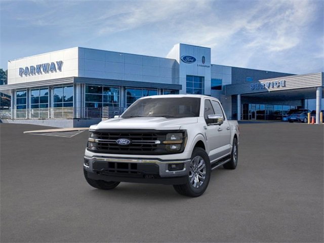 New 2025 Ford F150 XLT w/ Equipment Group 302A MID image 2