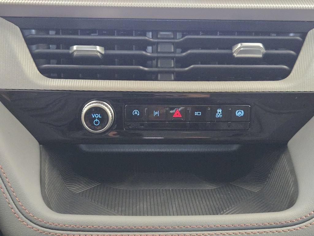 New 2026 Ford Explorer Active w/ Active Comfort Package RWD image 19