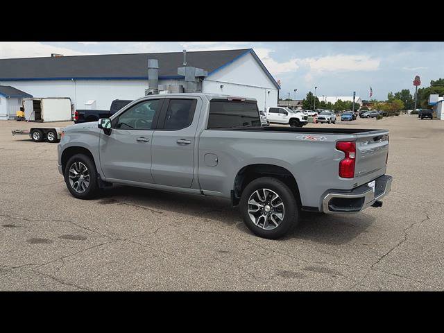 Used 2024 Chevrolet Silverado 1500 LT AWD/4WD image 34