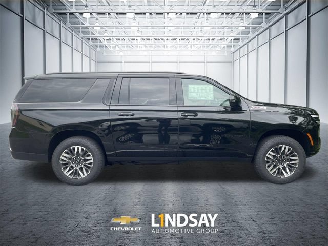 New 2026 Chevrolet Suburban Z71 w/ Z71 Off-Road Package AWD/4WD image 9