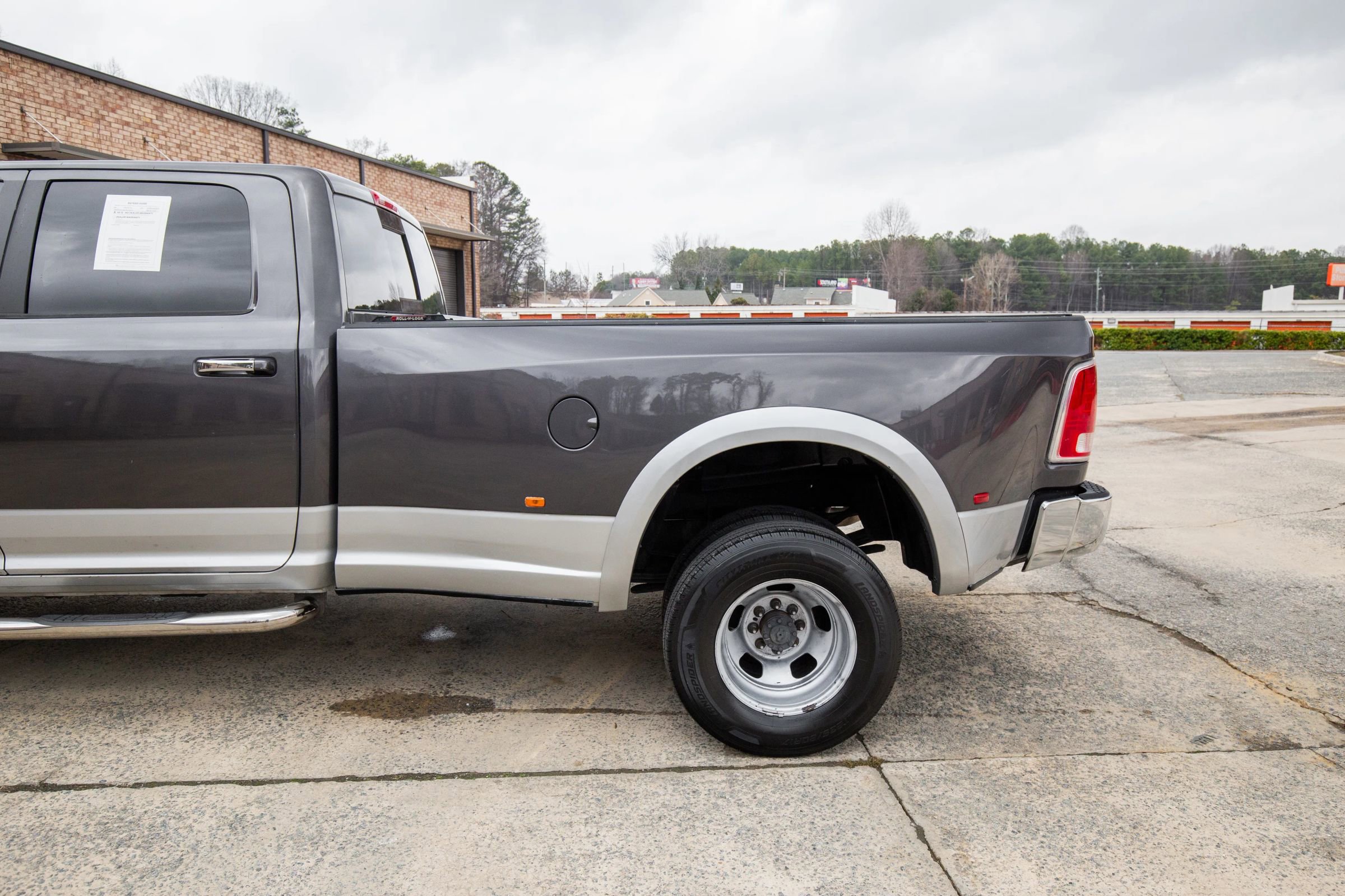Used 2014 RAM 3500 Laramie image 7