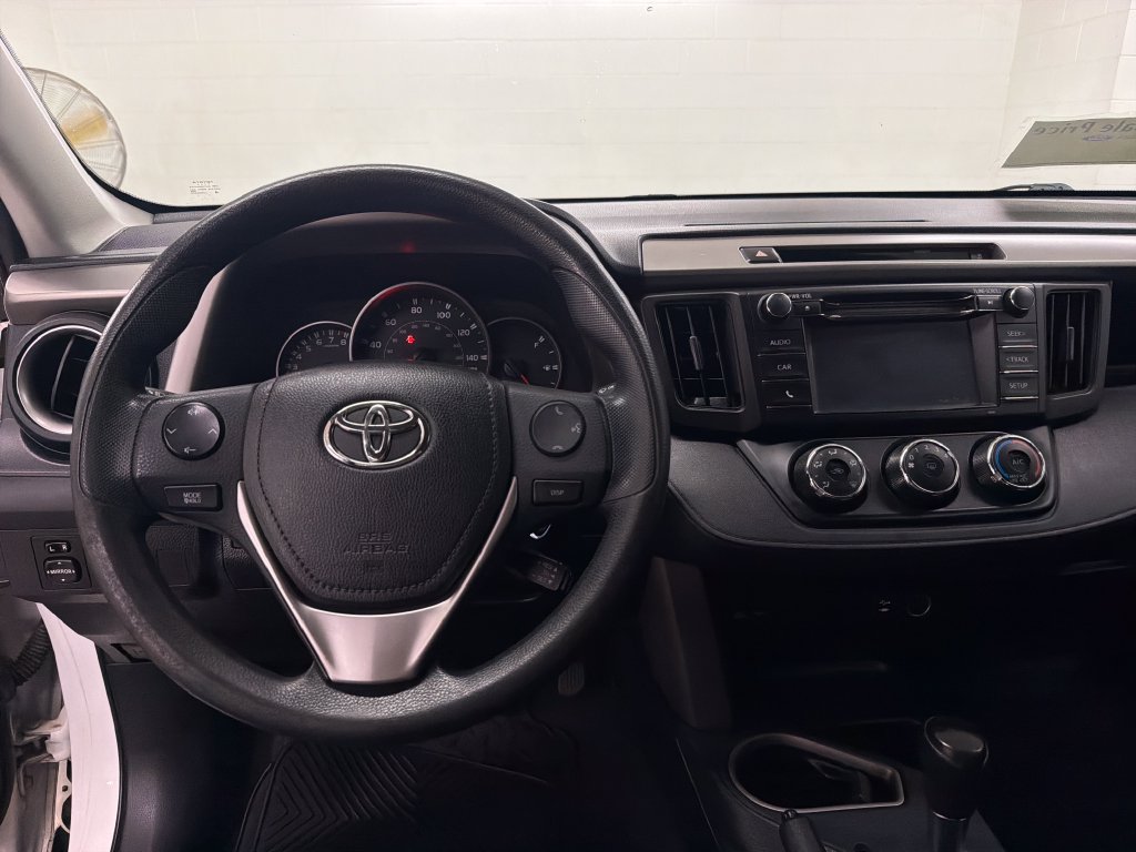Used 2016 Toyota RAV4 LE FWD image 7