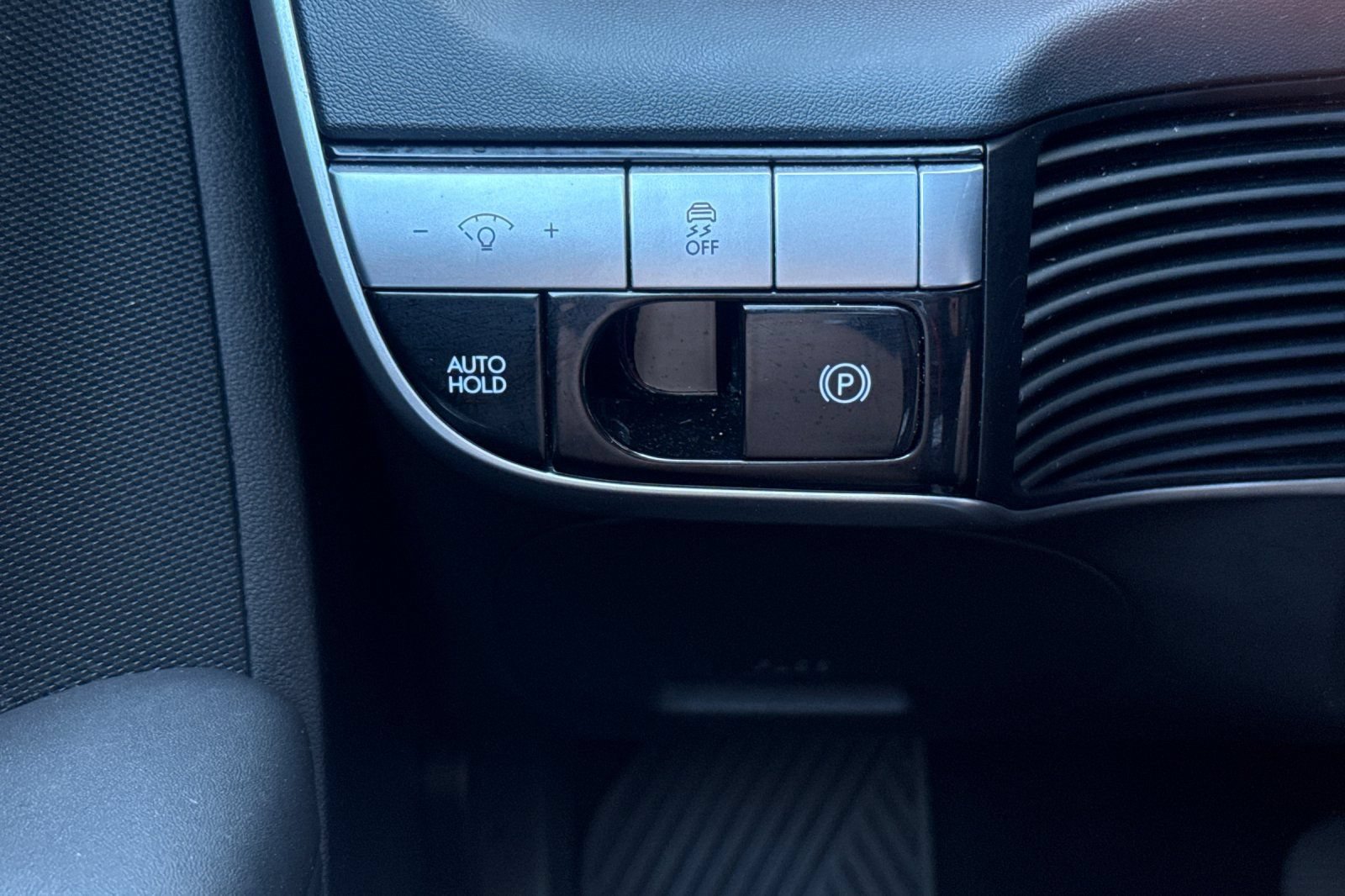 Certified 2024 Hyundai Ioniq 5 SE RWD image 37