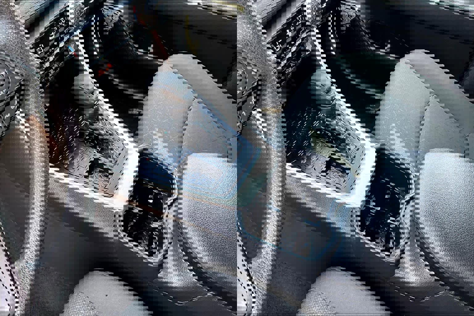 Used 2024 Toyota RAV4 XLE image 15