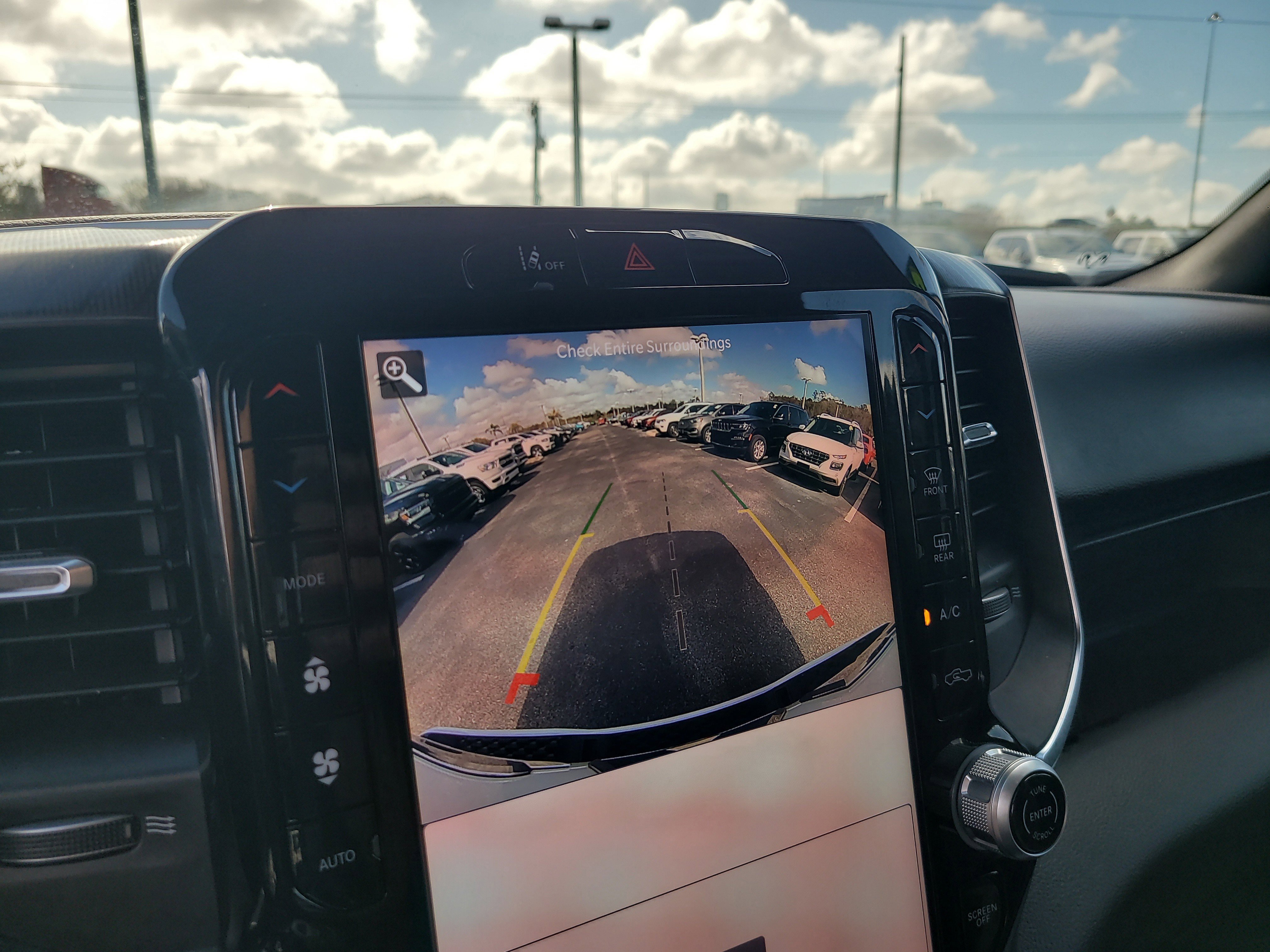 Used 2025 RAM 1500 Big Horn image 24