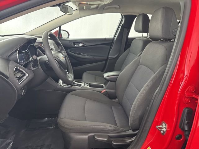 Used 2018 Chevrolet Cruze LT image 23