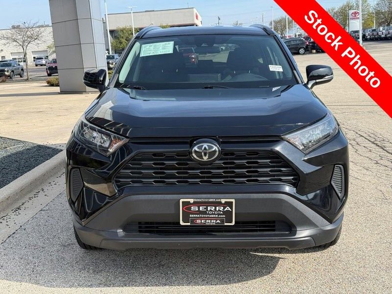 Used 2019 Toyota RAV4 LE AWD/4WD image 8