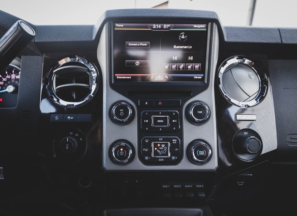 Used 2015 Ford F250 Platinum w/ FX4 Off-Road Package image 13