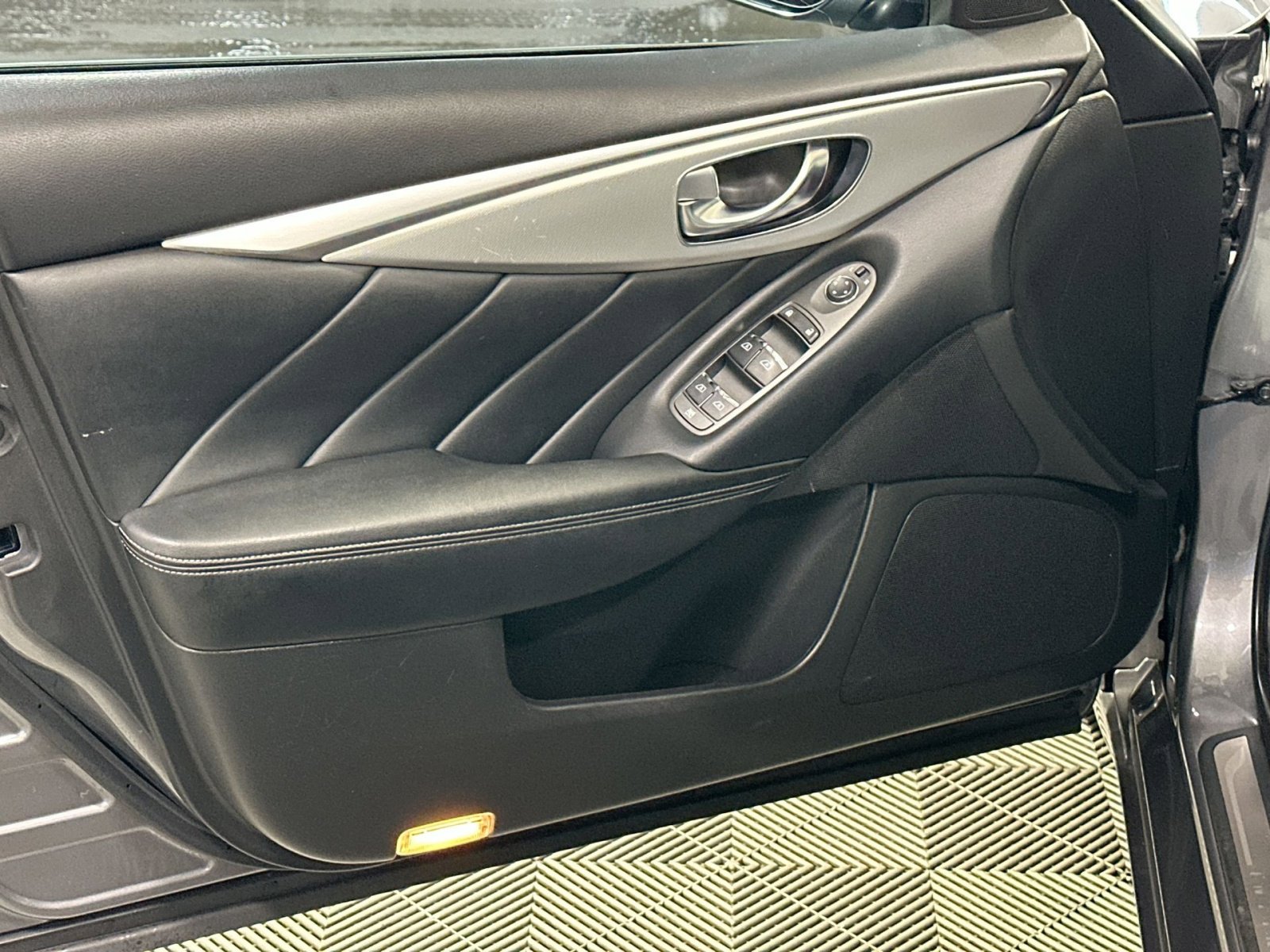 Used 2020 INFINITI Q50 Luxe image 15