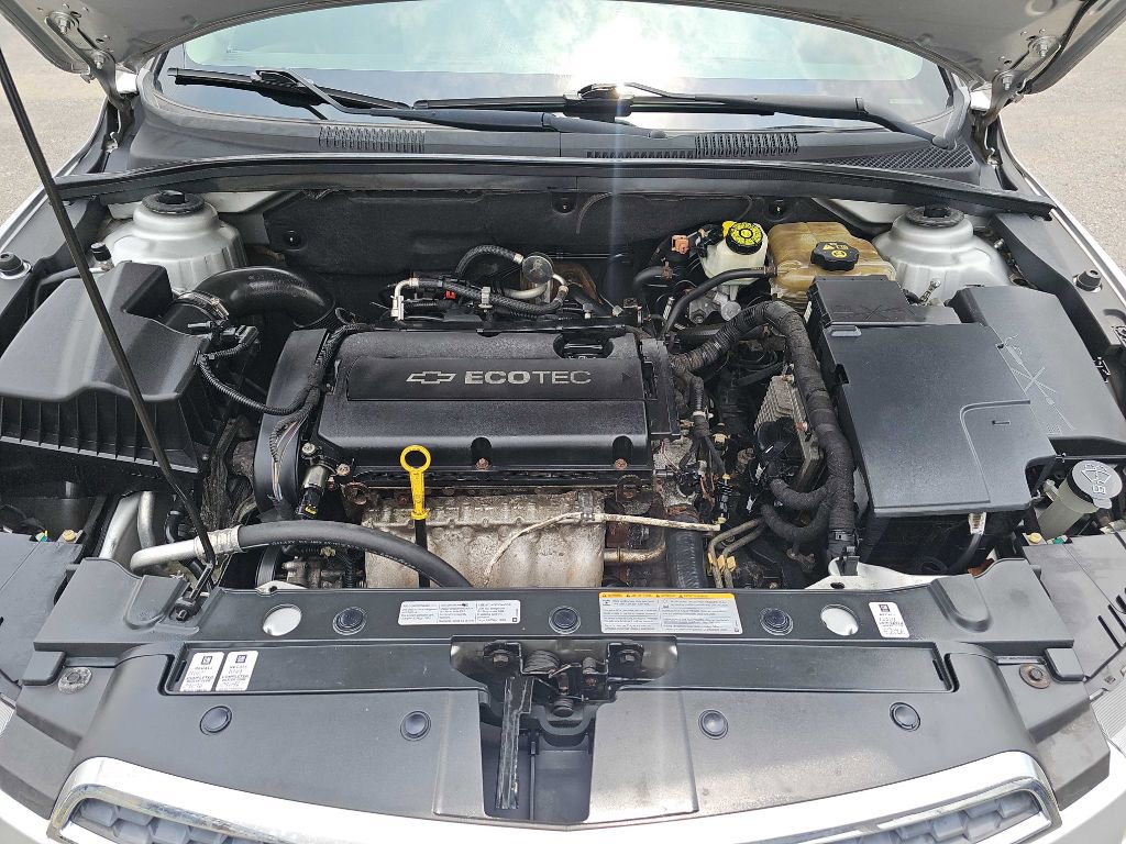 Used 2011 Chevrolet Cruze LS image 54