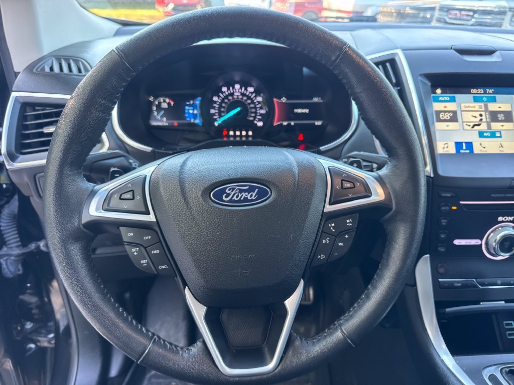 Used 2018 Ford Edge Sport w/ Technology Package AWD/4WD image 18