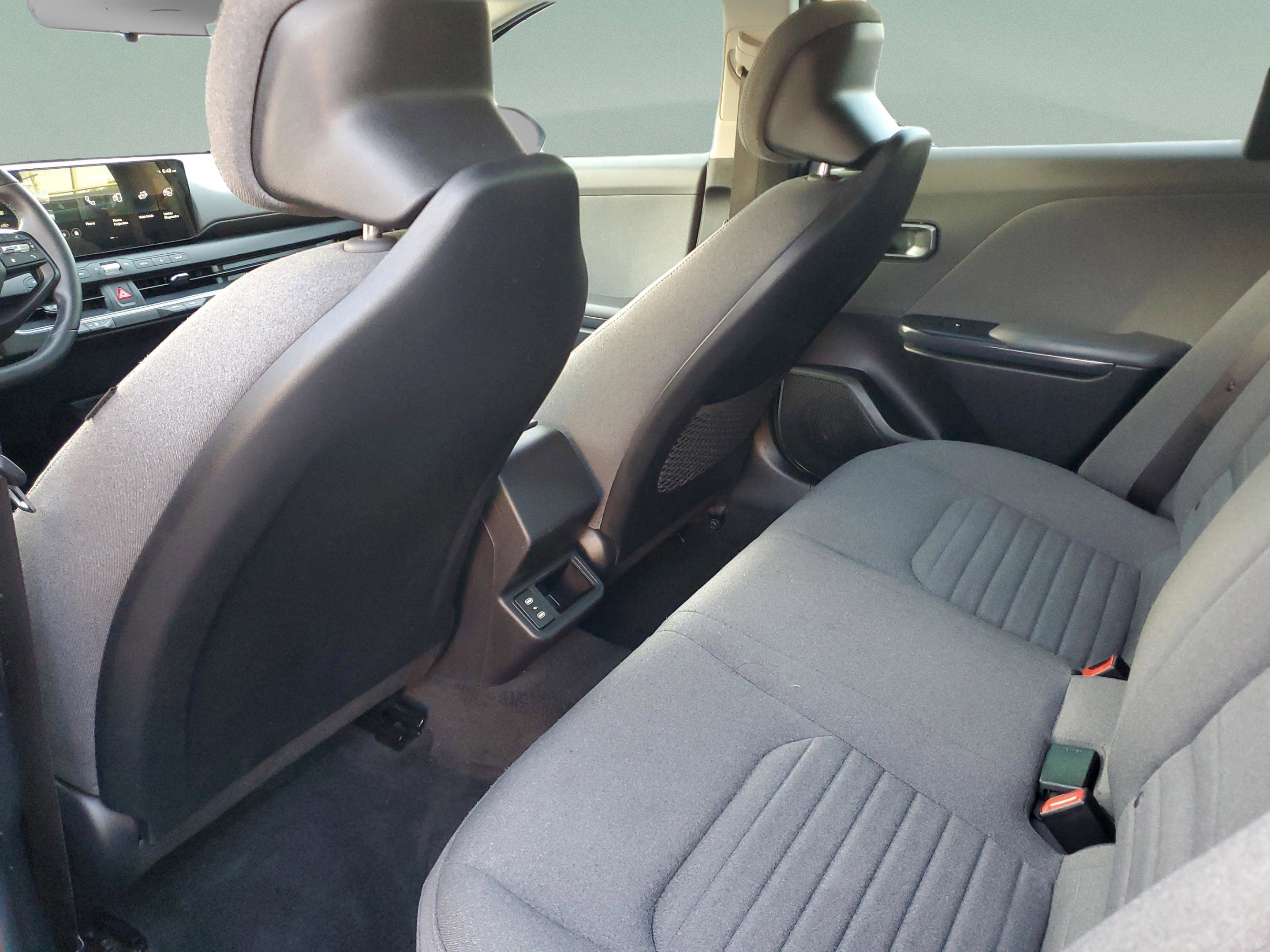 Certified 2025 Kia K4 EX FWD image 6