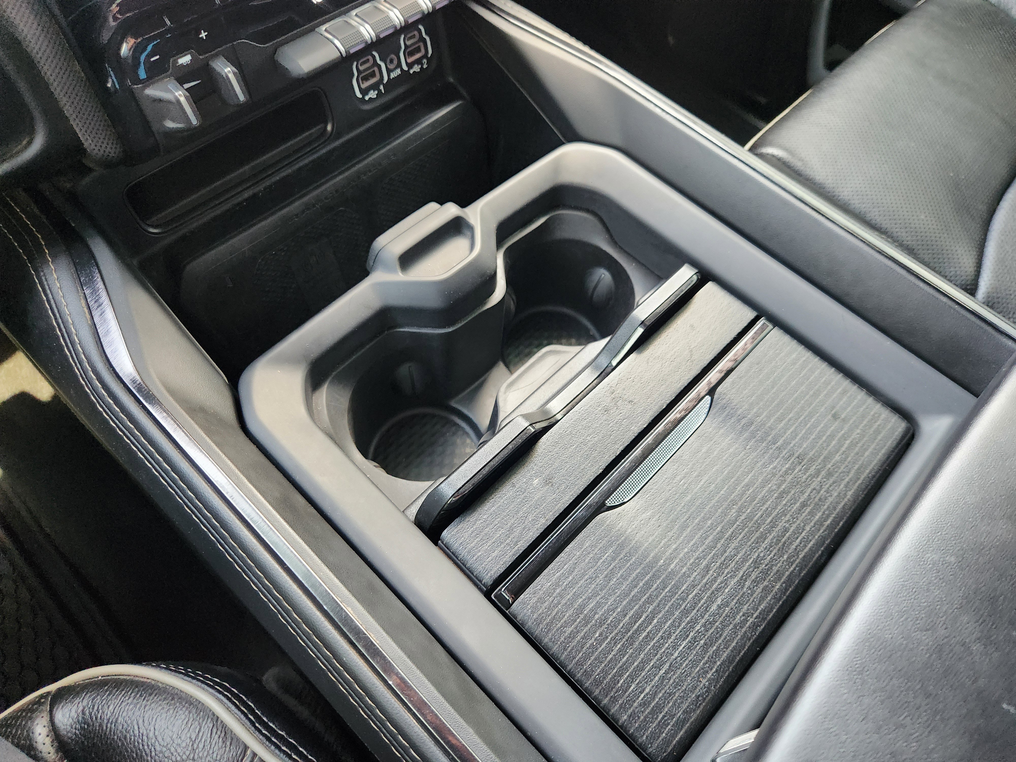 Used 2024 RAM 3500 Limited image 15