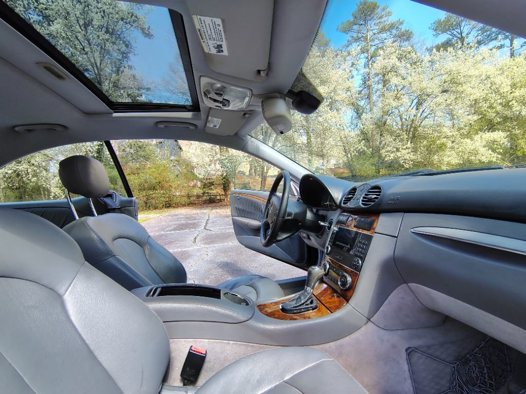 Used 2007 Mercedes-Benz CLK 350 Coupe image 31