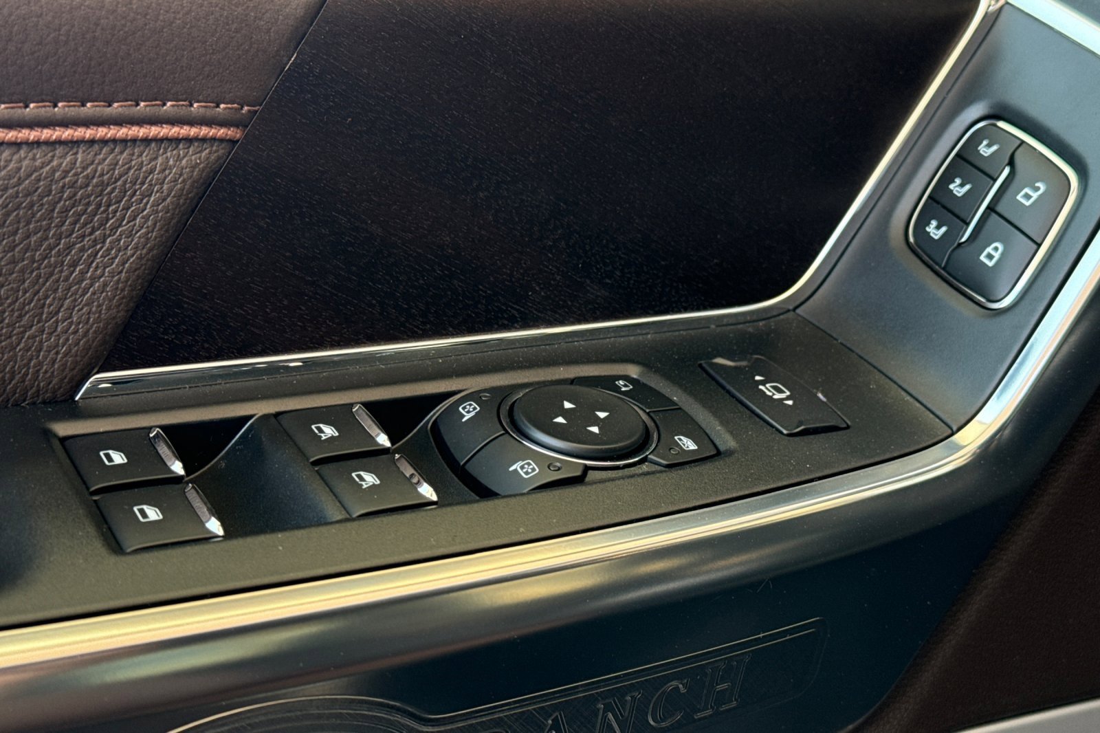 New 2025 Ford F350 King Ranch image 12