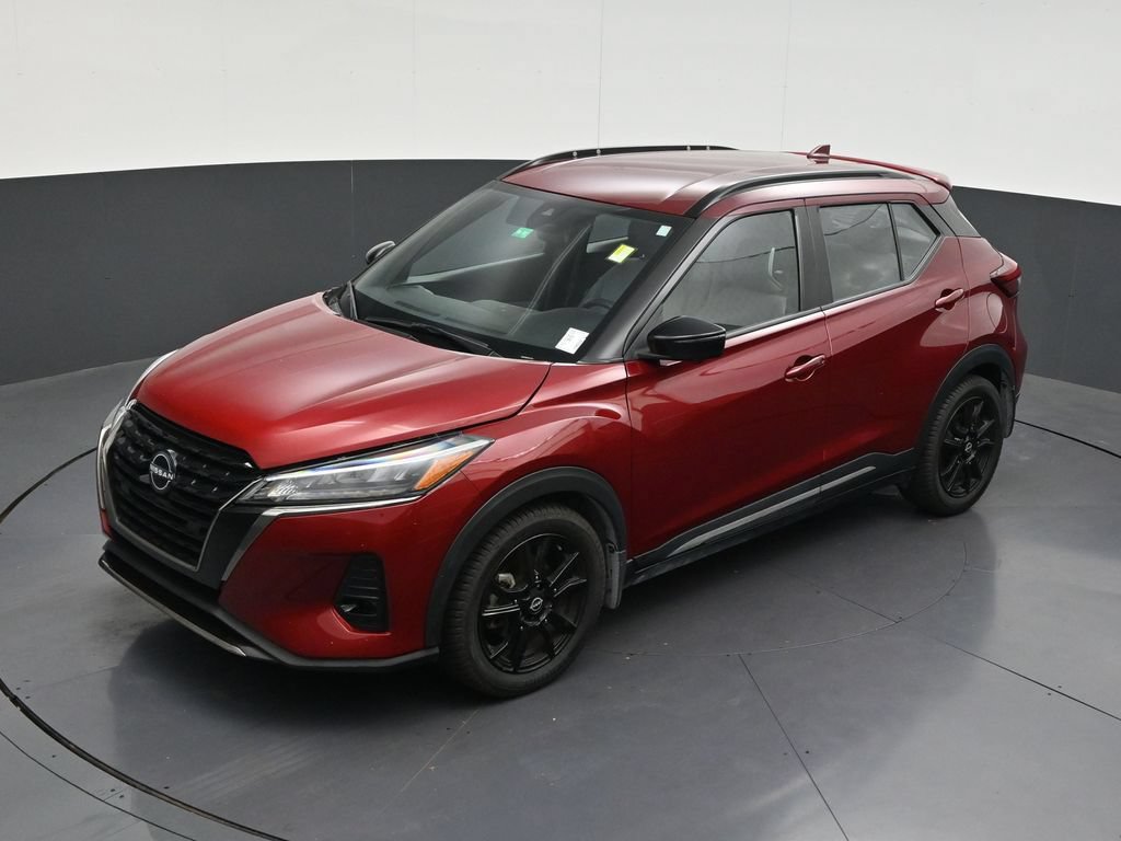 Used 2023 Nissan Kicks SR w/ SR Premium Package FWD image 15