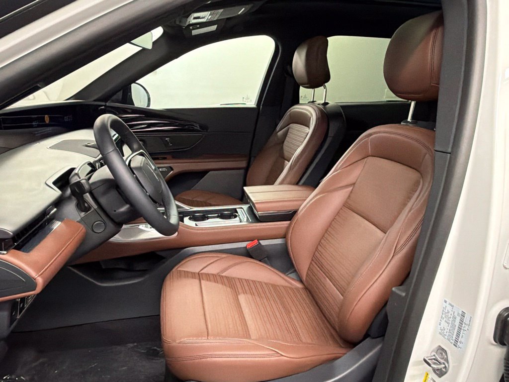 Used 2026 Lincoln Nautilus Reserve AWD/4WD image 25