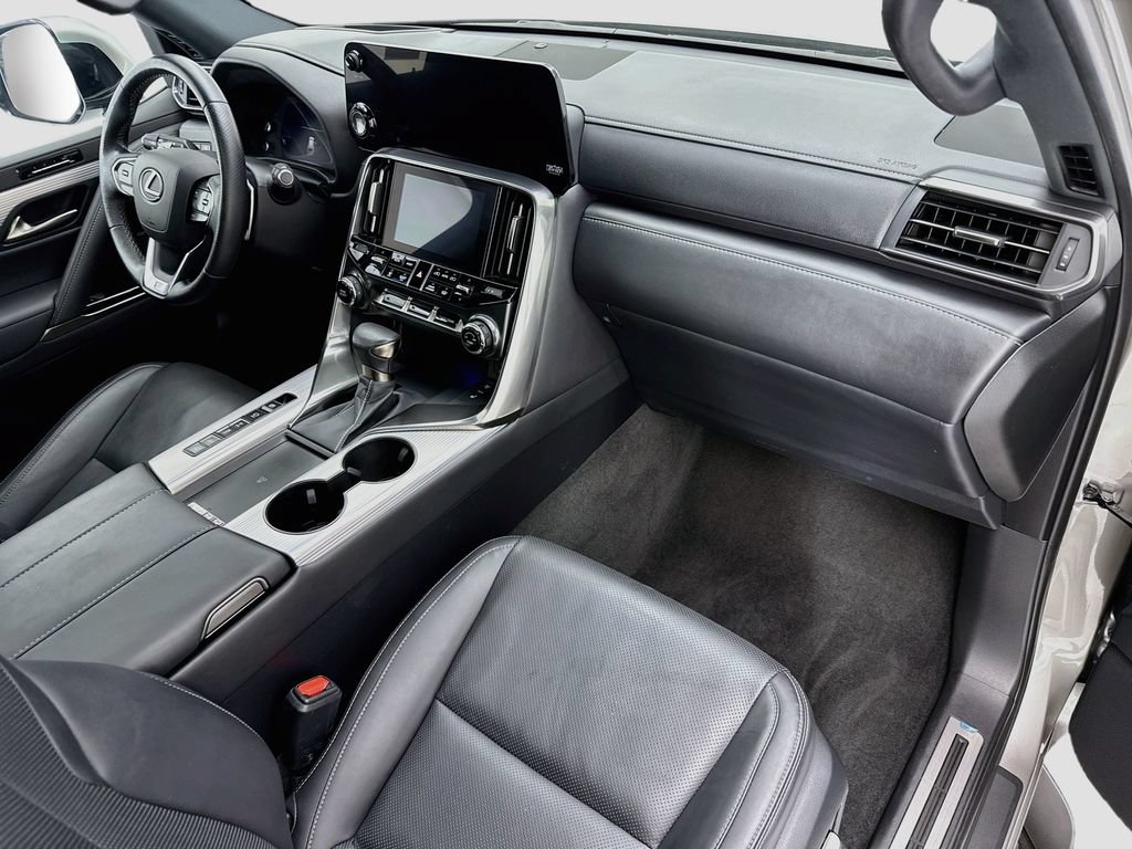 Used 2023 Lexus LX 600 F Sport AWD/4WD image 15