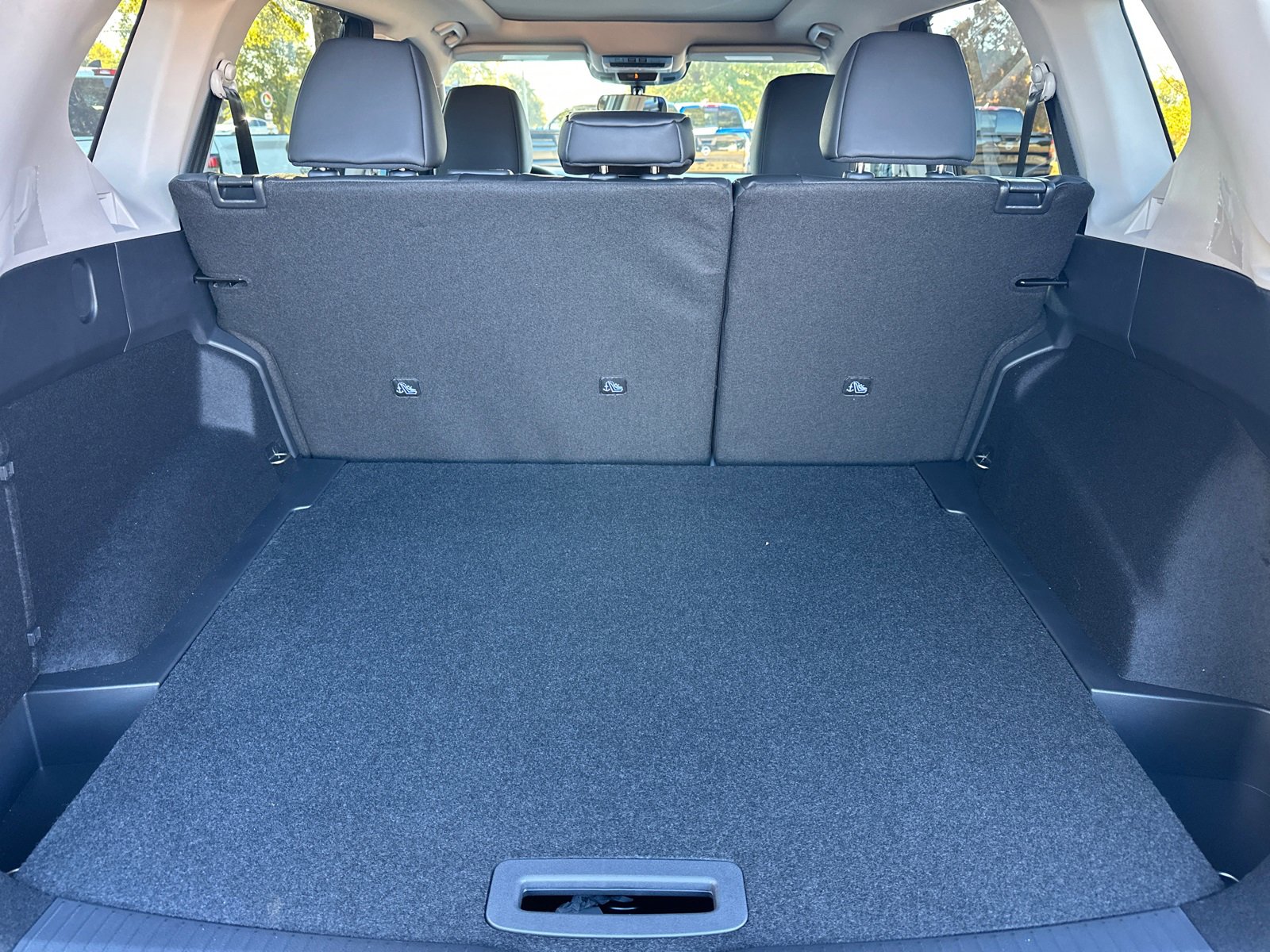 New 2026 Nissan Rogue SV w/ SV Premium Package image 18