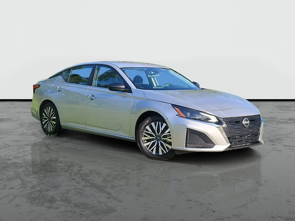 Used 2024 Nissan Altima 2.5 SV FWD 360° Tour
