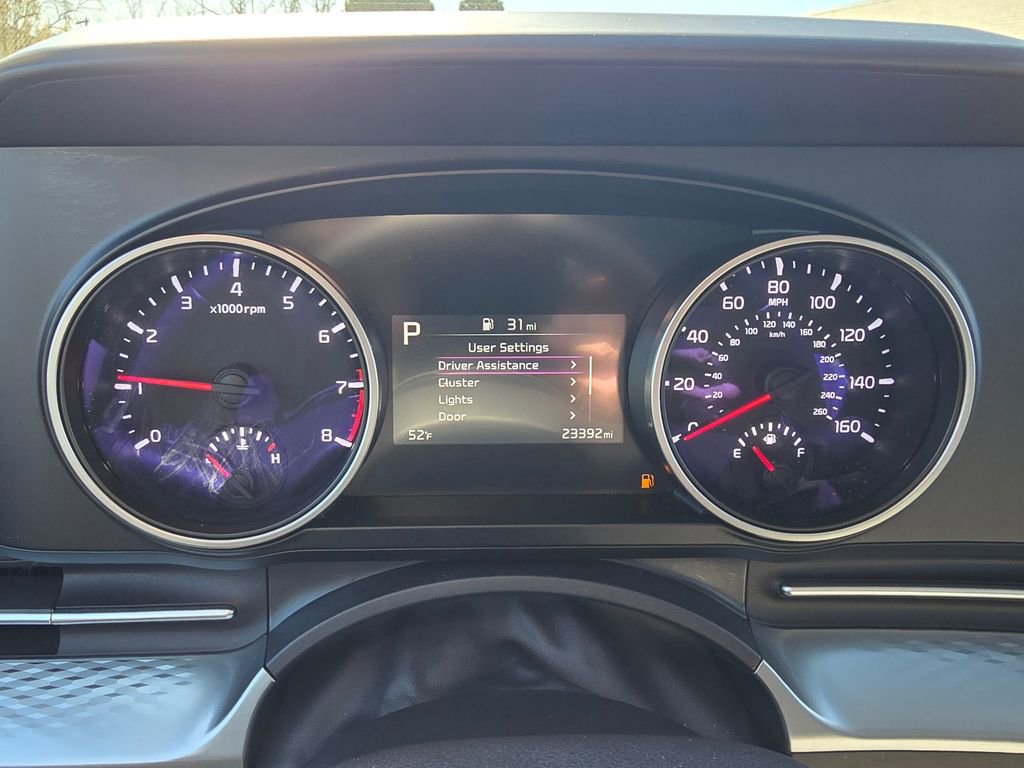 Used 2024 Kia Carnival LX FWD image 30
