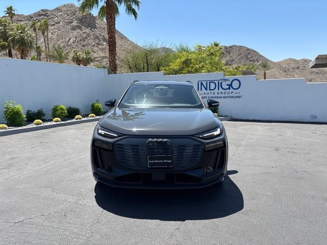 Used 2025 Audi SQ6 e-tron Prestige w/ Black Edition One AWD/4WD image 2