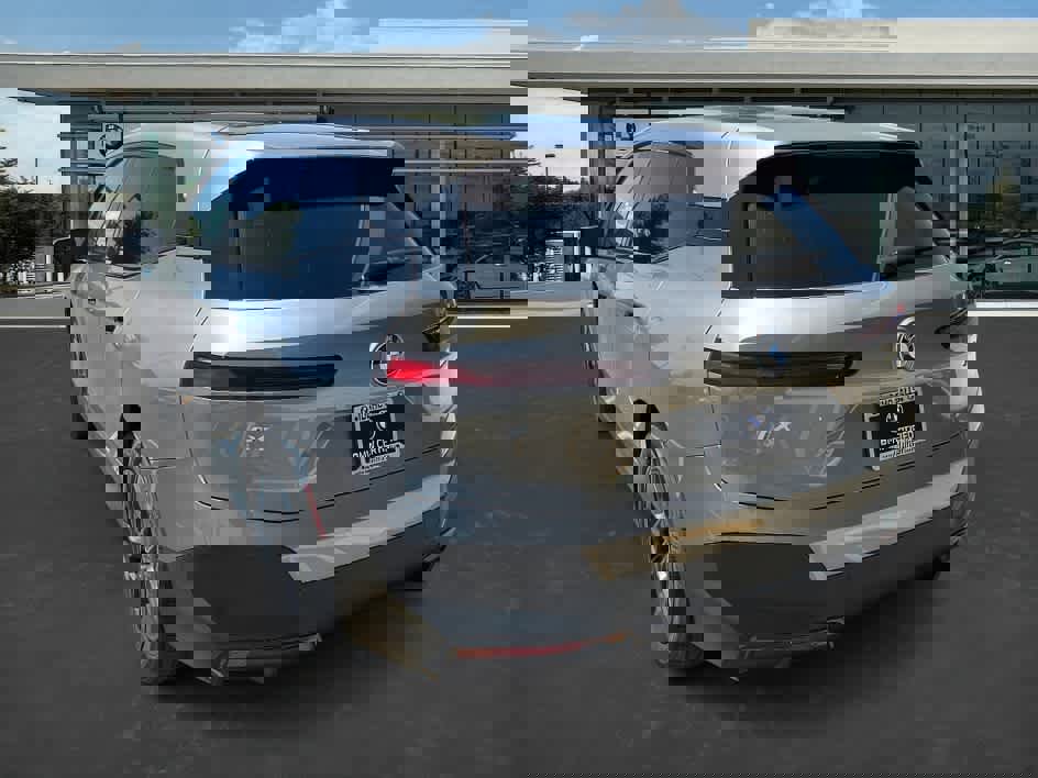 Certified 2023 BMW iX xDrive50 w/ Convenience Package image 8