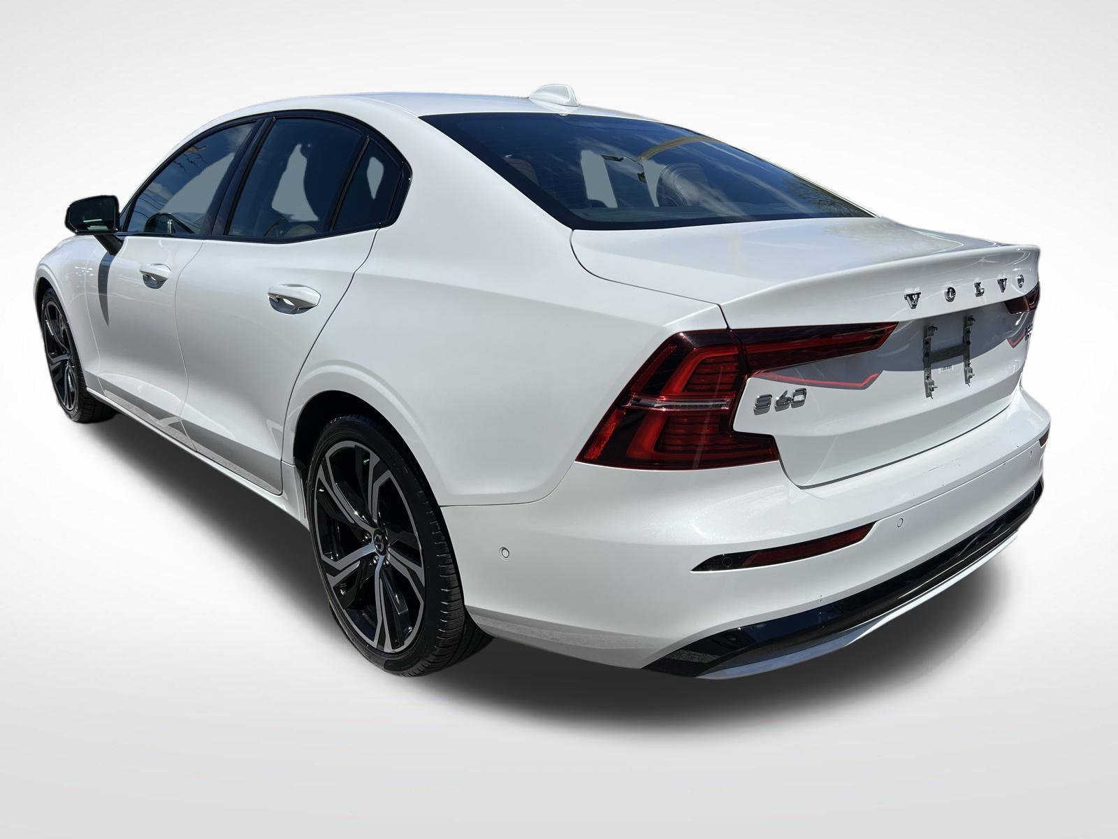 Used 2024 Volvo S60 B5 Ultimate AWD/4WD image 6
