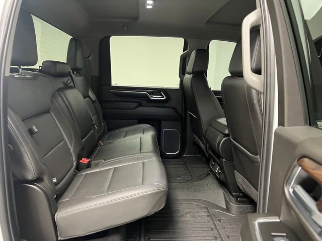 Used 2025 GMC Sierra 3500 SLT image 43