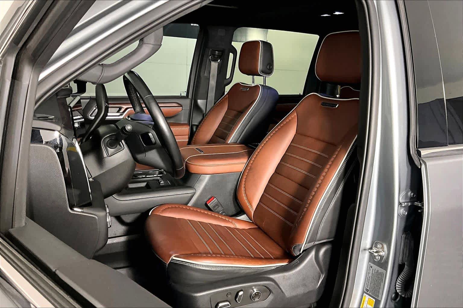 Certified 2024 GMC Sierra 2500 Denali Ultimate image 8