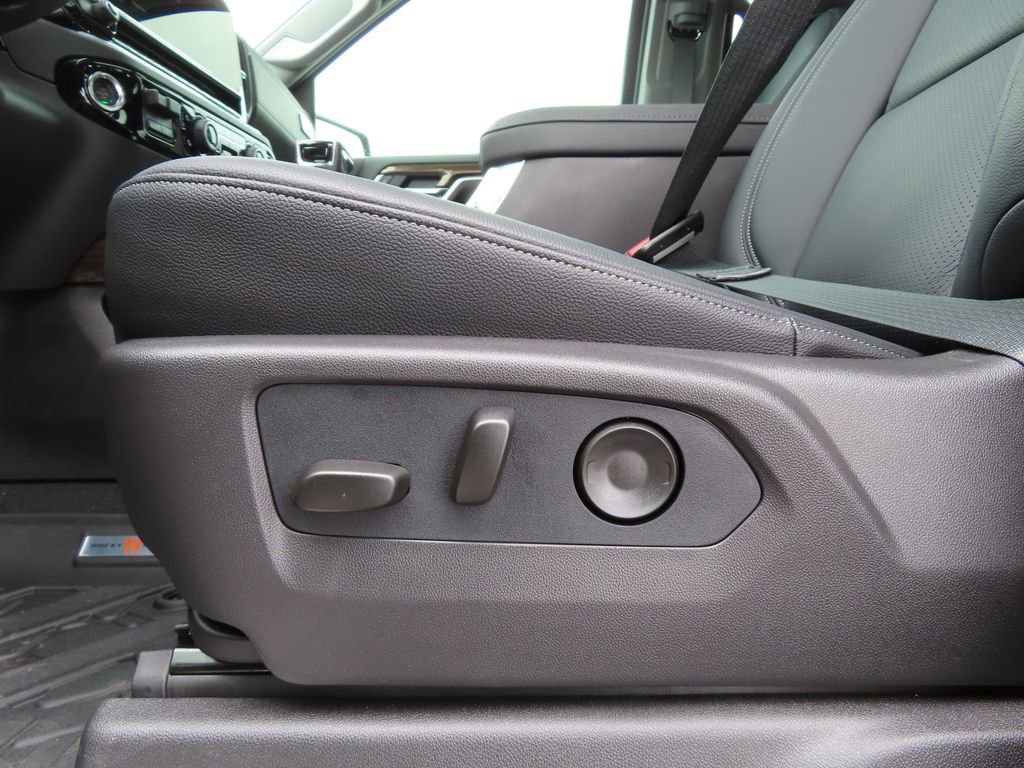 New 2026 Chevrolet Silverado 1500 RST image 10