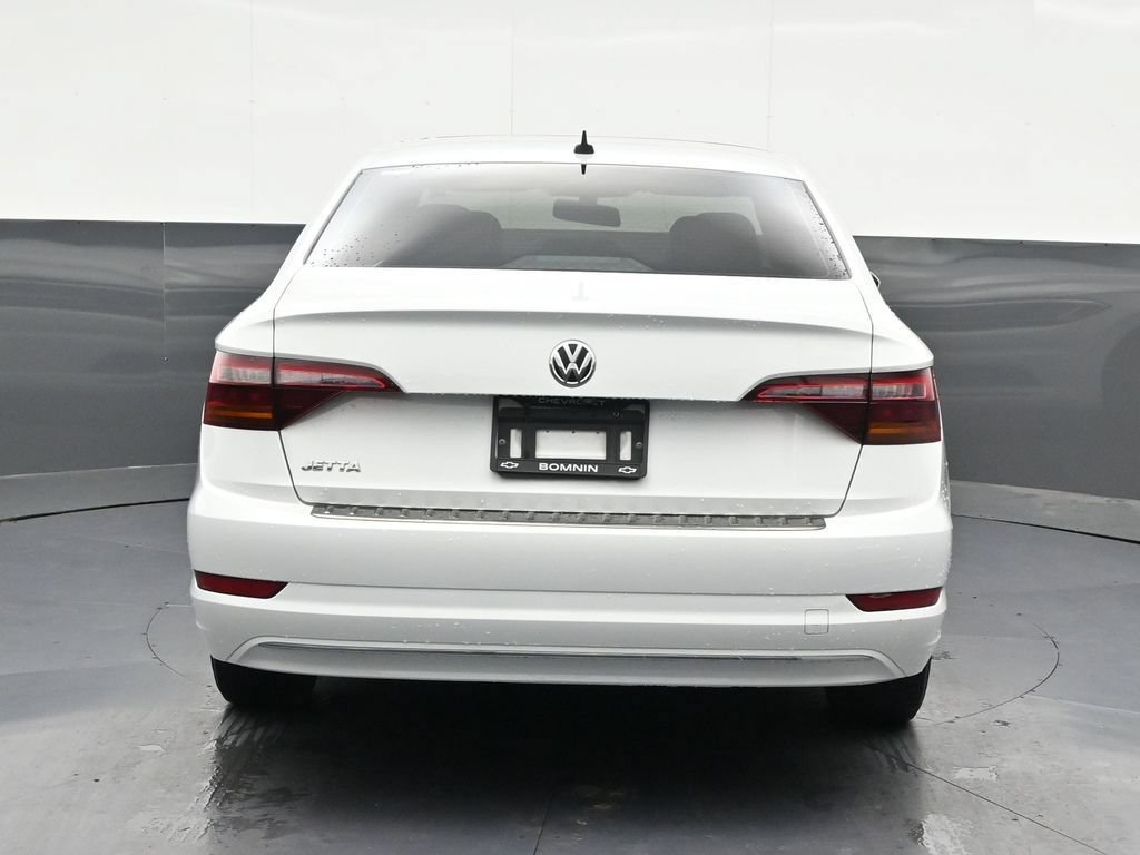 Used 2019 Volkswagen Jetta SE FWD image 4