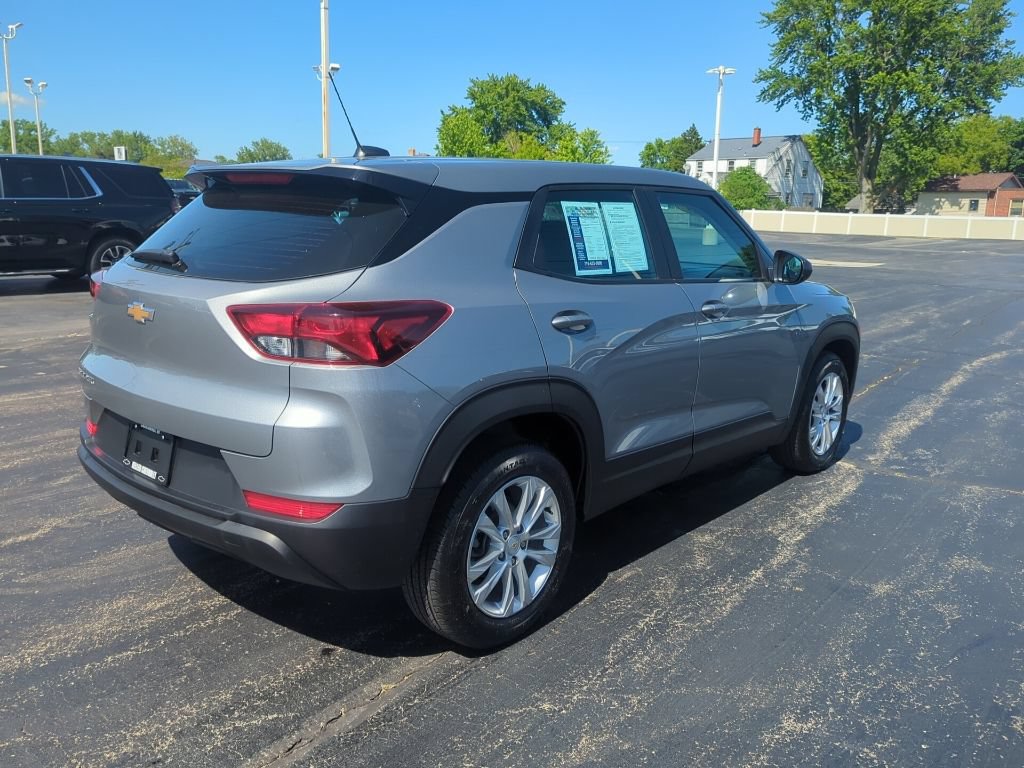 Certified 2023 Chevrolet TrailBlazer LS FWD image 9
