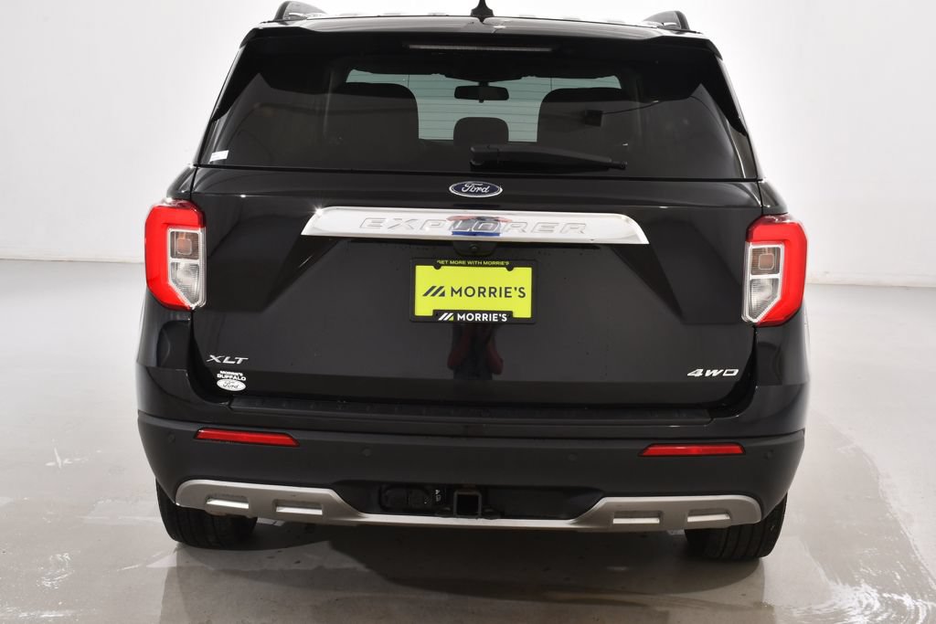 Used 2022 Ford Explorer XLT w/ Equipment Group 202A AWD/4WD image 13