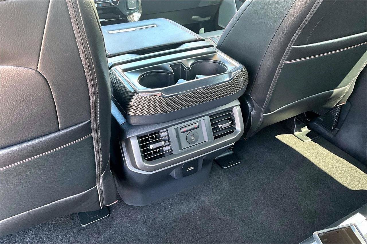 Used 2025 Ford F150 Lariat w/ Equipment Group 502A High AWD/4WD image 11