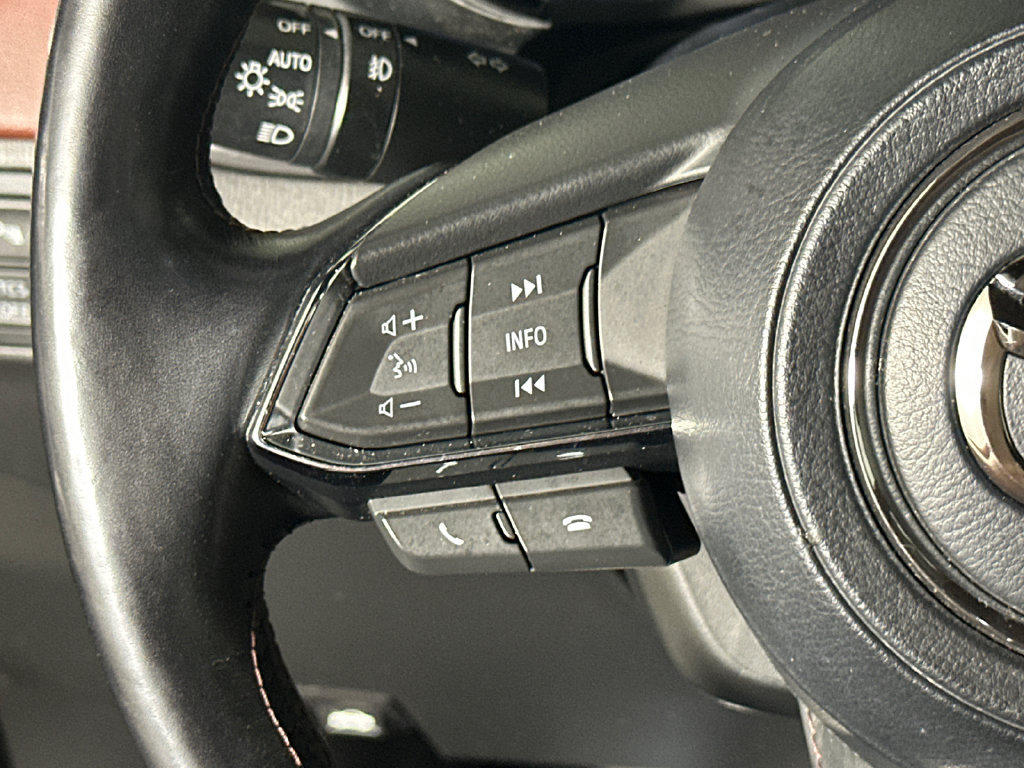 Used 2019 MAZDA CX-9 Signature AWD/4WD image 25